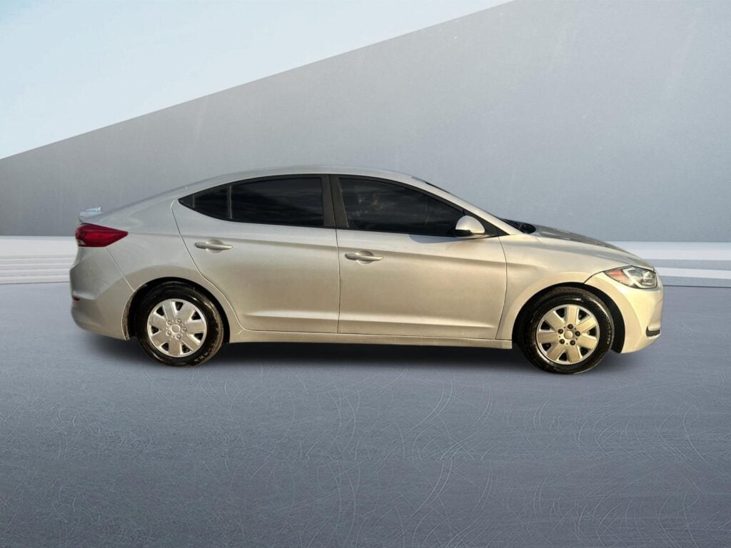 2018 Hyundai Elantra SE 6AT