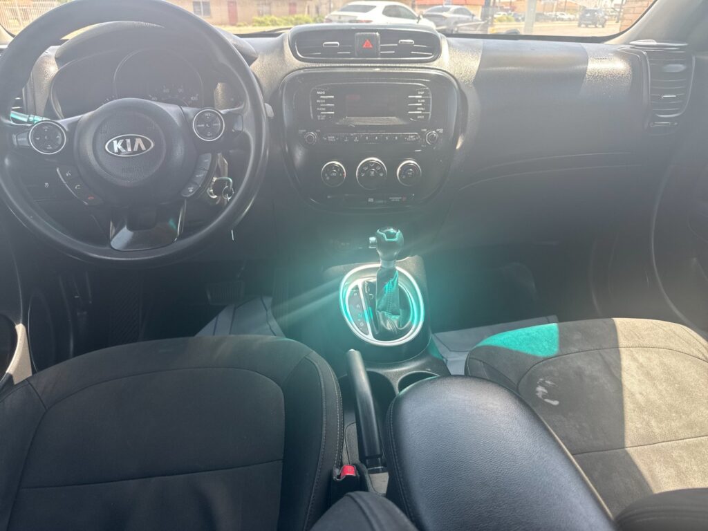 2014 Kia Soul Base