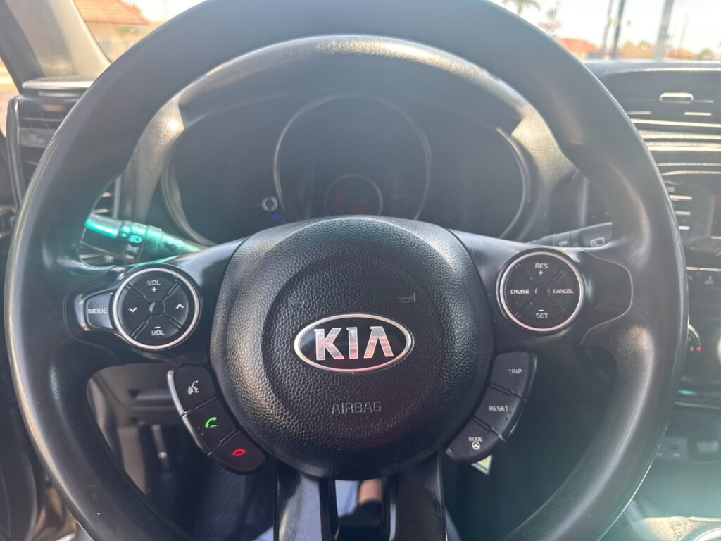 2014 Kia Soul Base