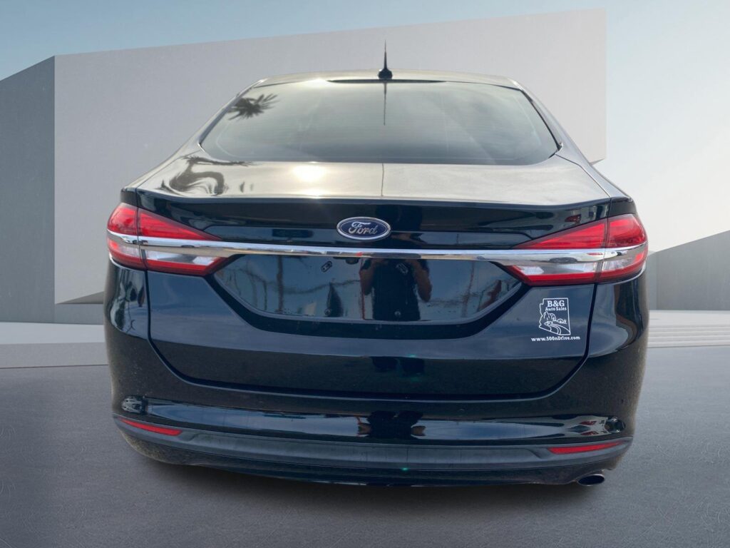 2017 Ford Fusion SE