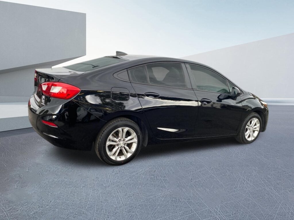 2019 Chevrolet Cruze LS Auto