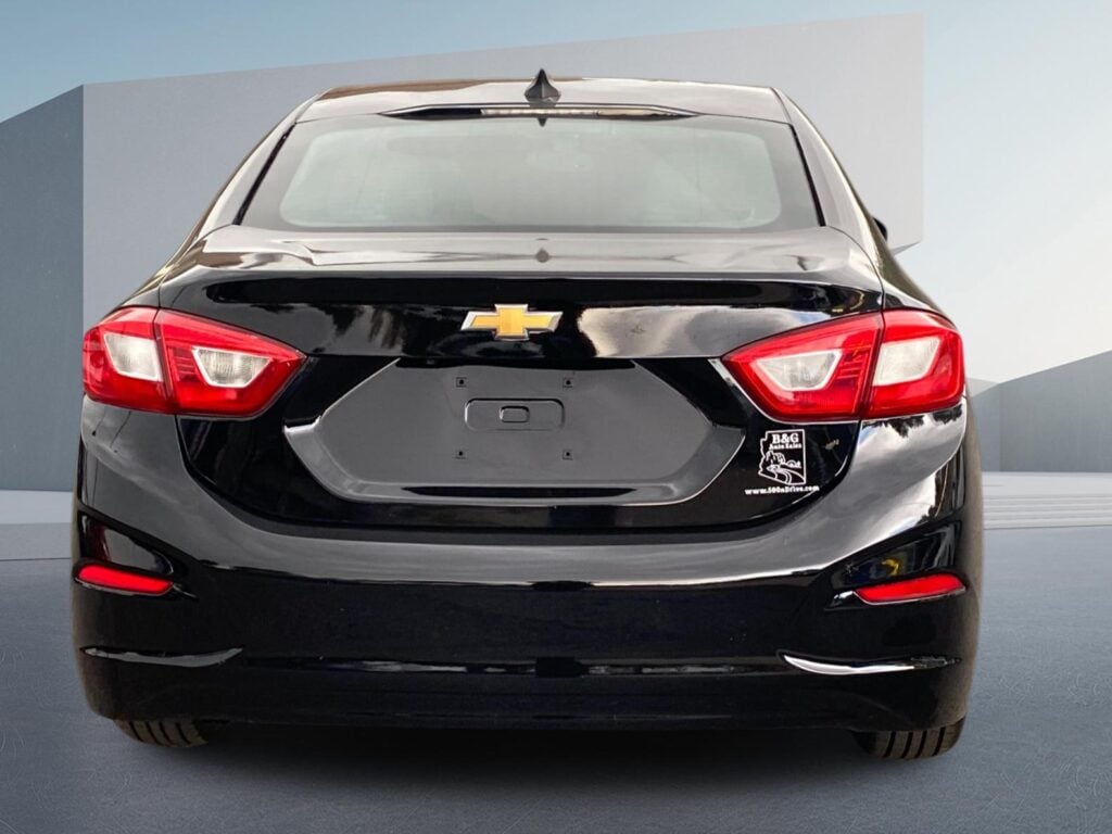 2019 Chevrolet Cruze LS Auto