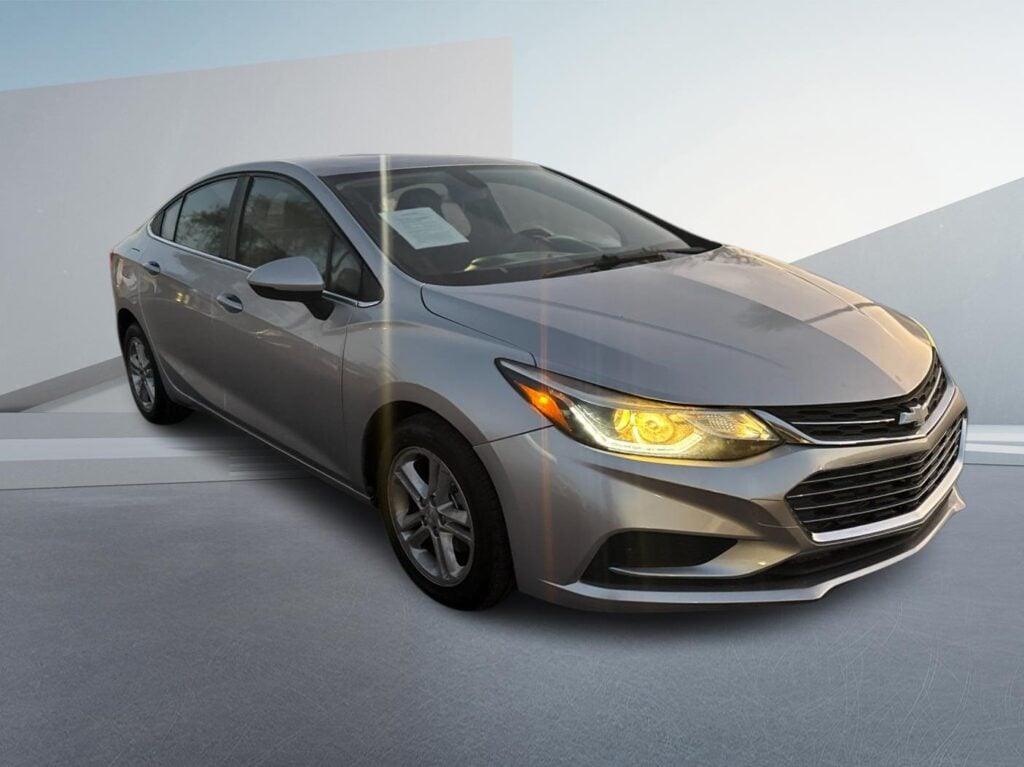 2017 Chevrolet Cruze LT Auto
