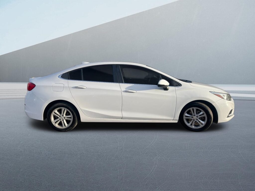 2018 Chevrolet Cruze LT Auto