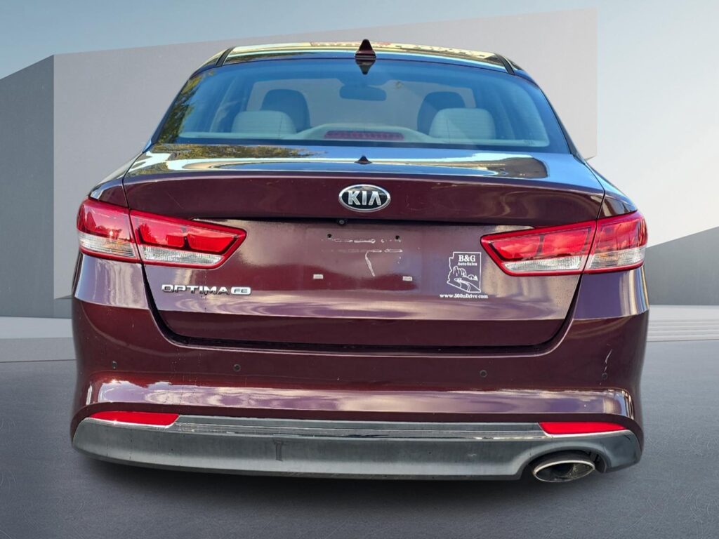 2018 Kia Optima LX