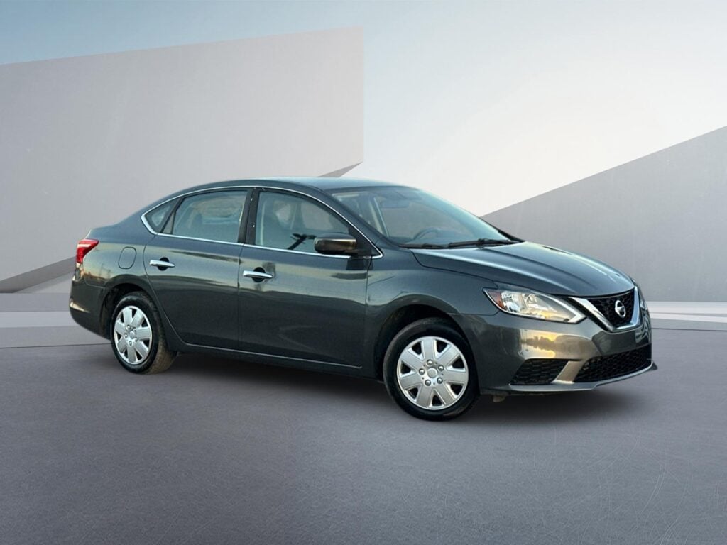 2017 Nissan Sentra S 6MT
