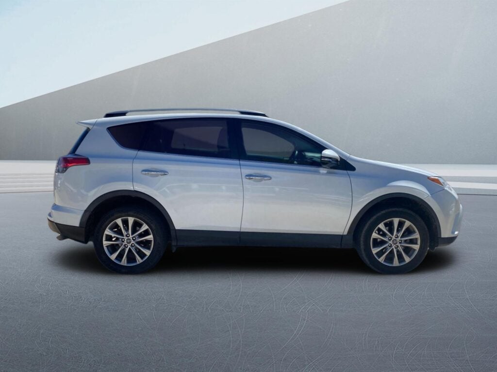 2018 Toyota RAV4 Limited | Platinum