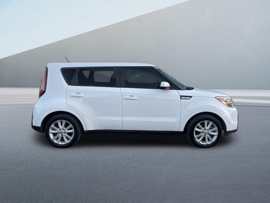 2016 Kia Soul BASE MODEL