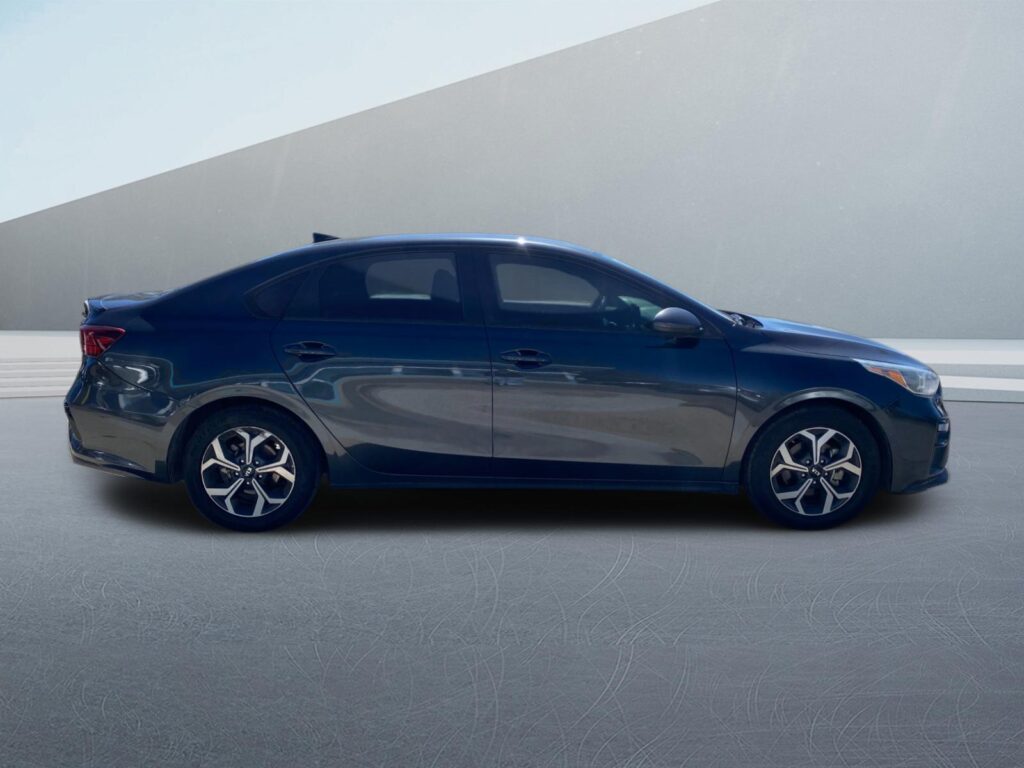 2021 Kia Forte FE 6M