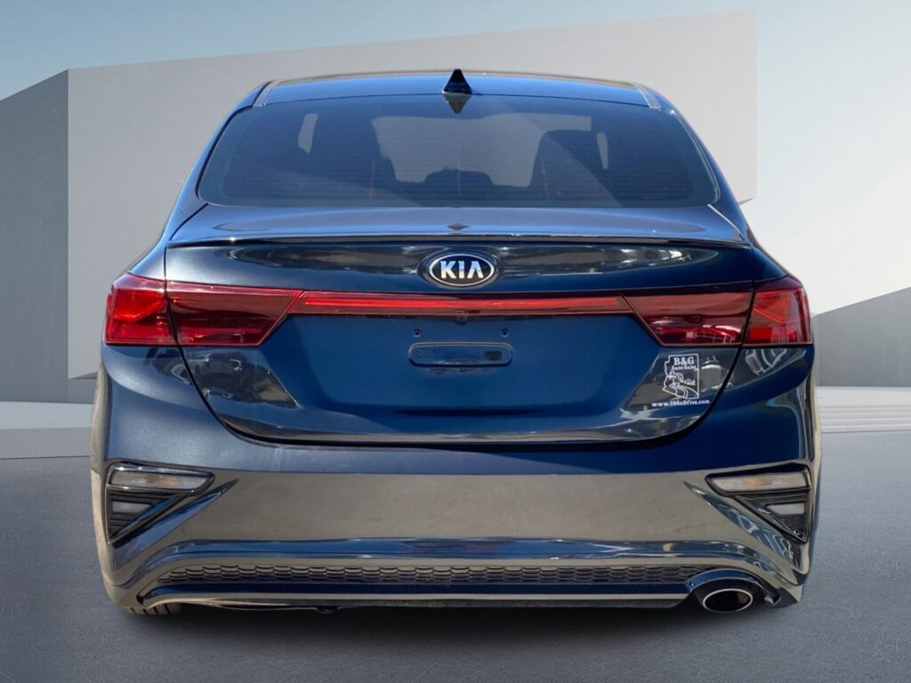 2021 Kia Forte FE 6M