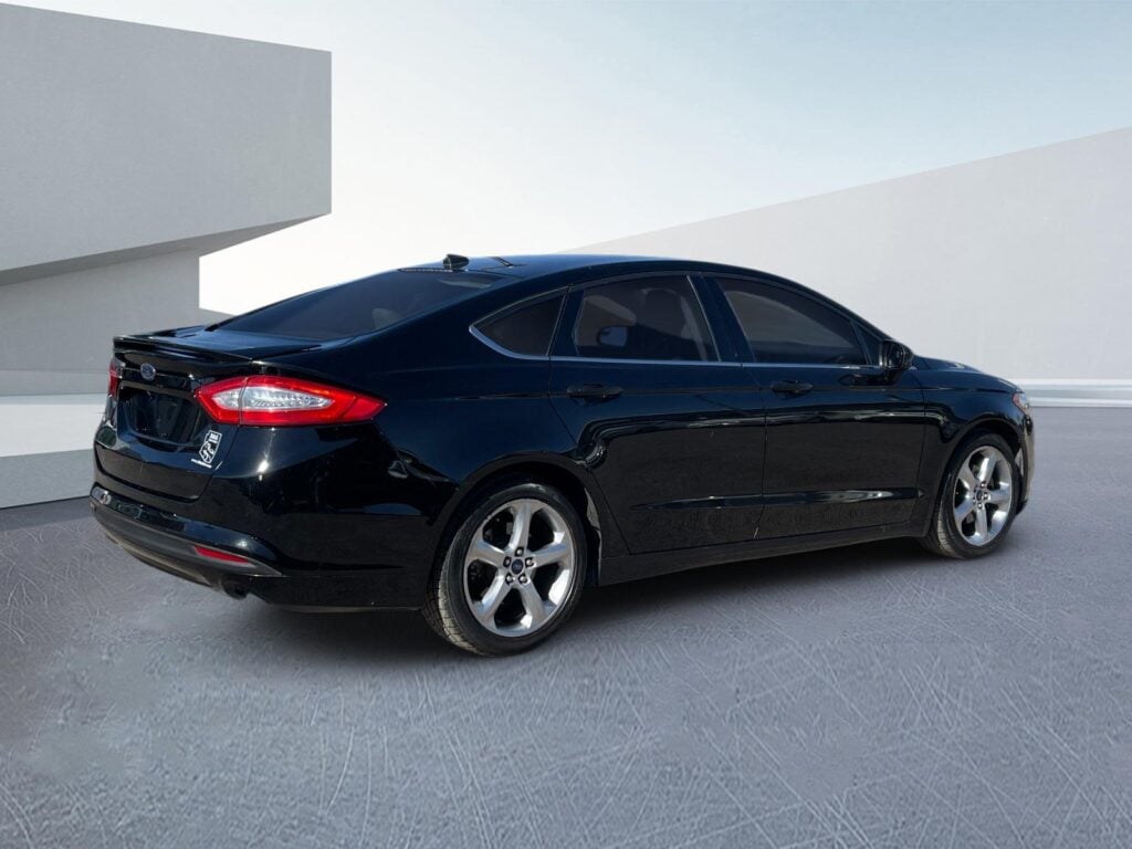 2016 Ford Fusion S