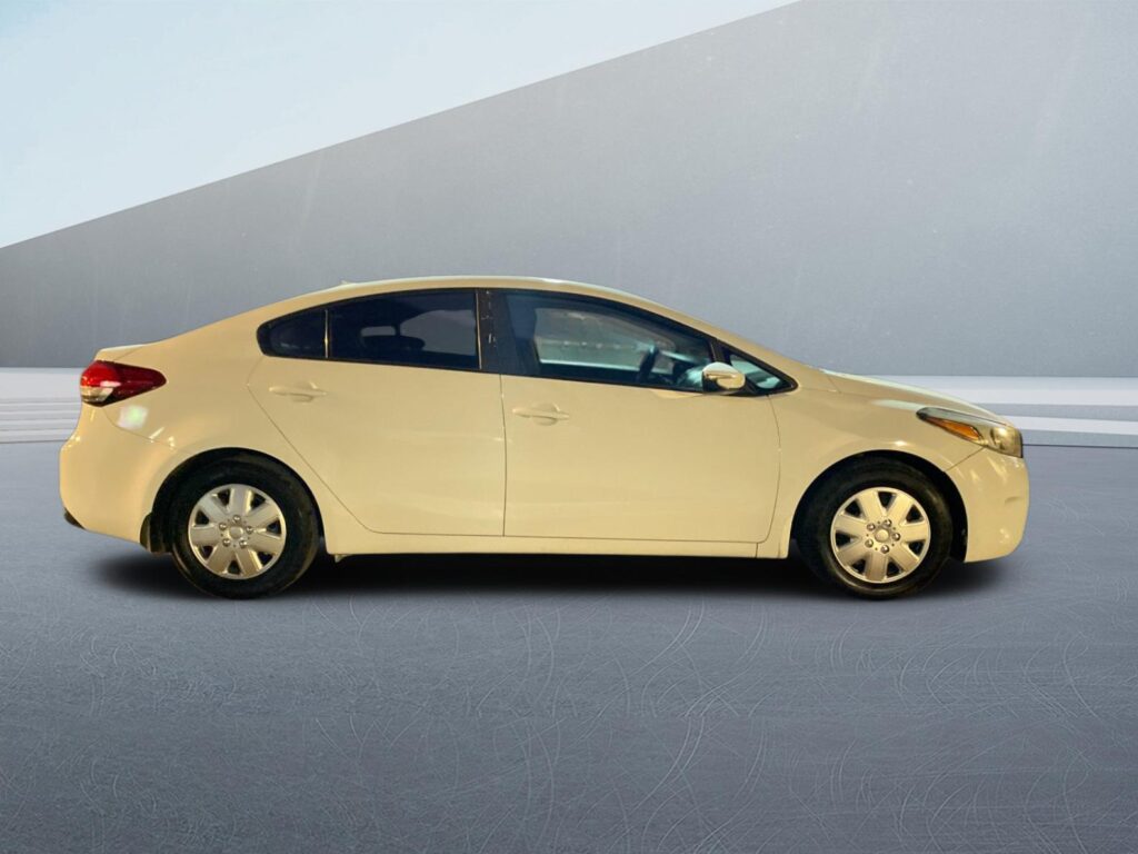 2017 Kia Forte LX 6A
