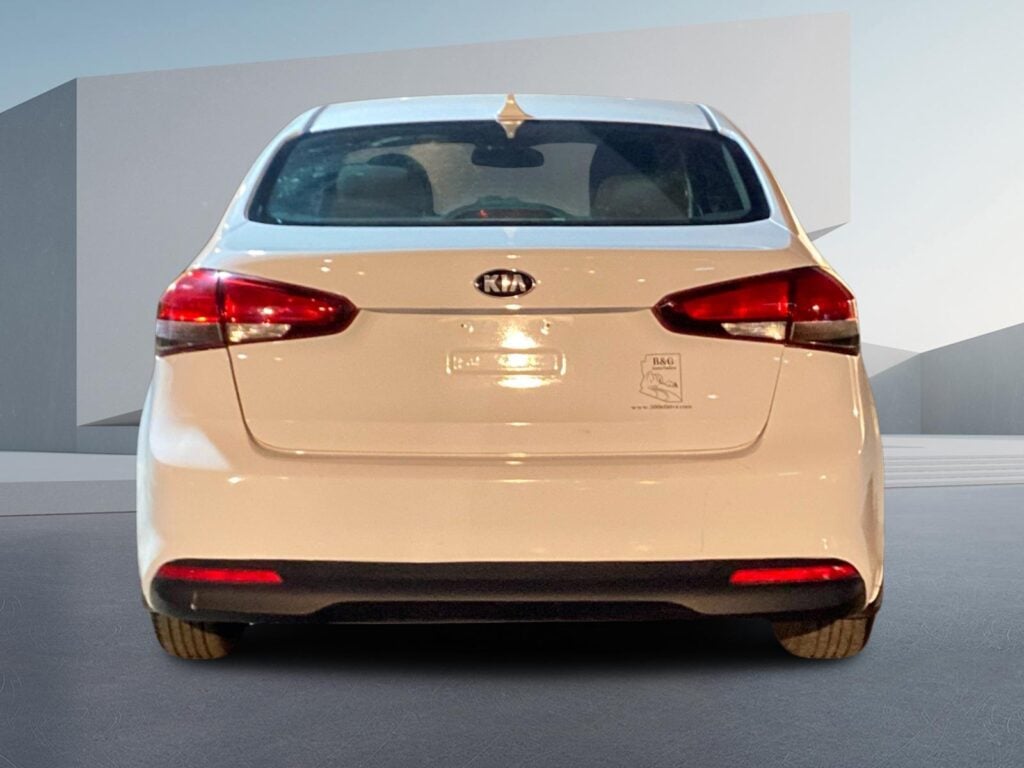 2017 Kia Forte LX 6A