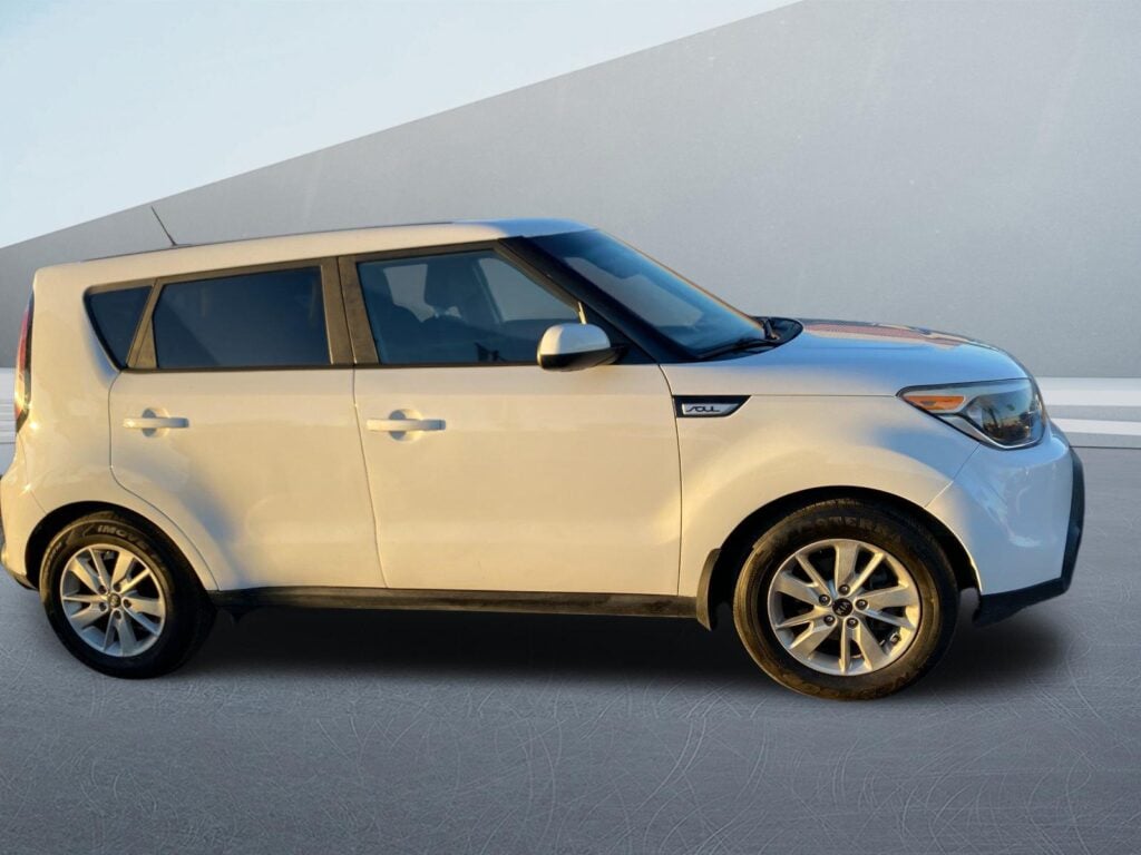 2016 Kia Soul Base 6A