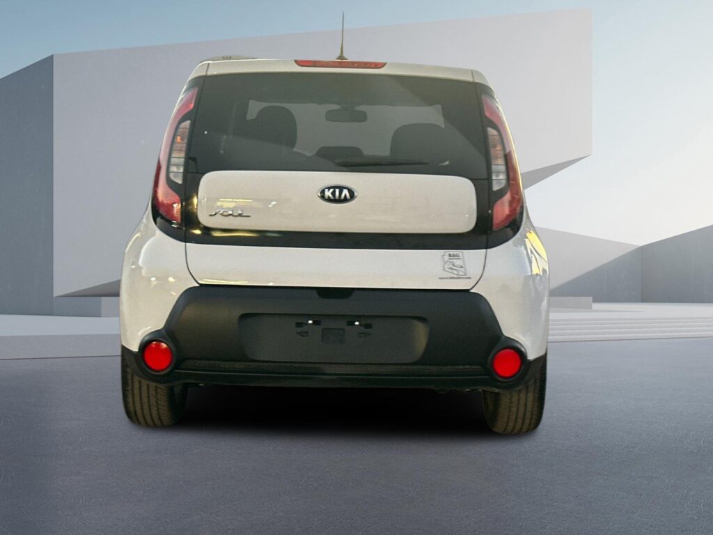 2015 Kia Soul +