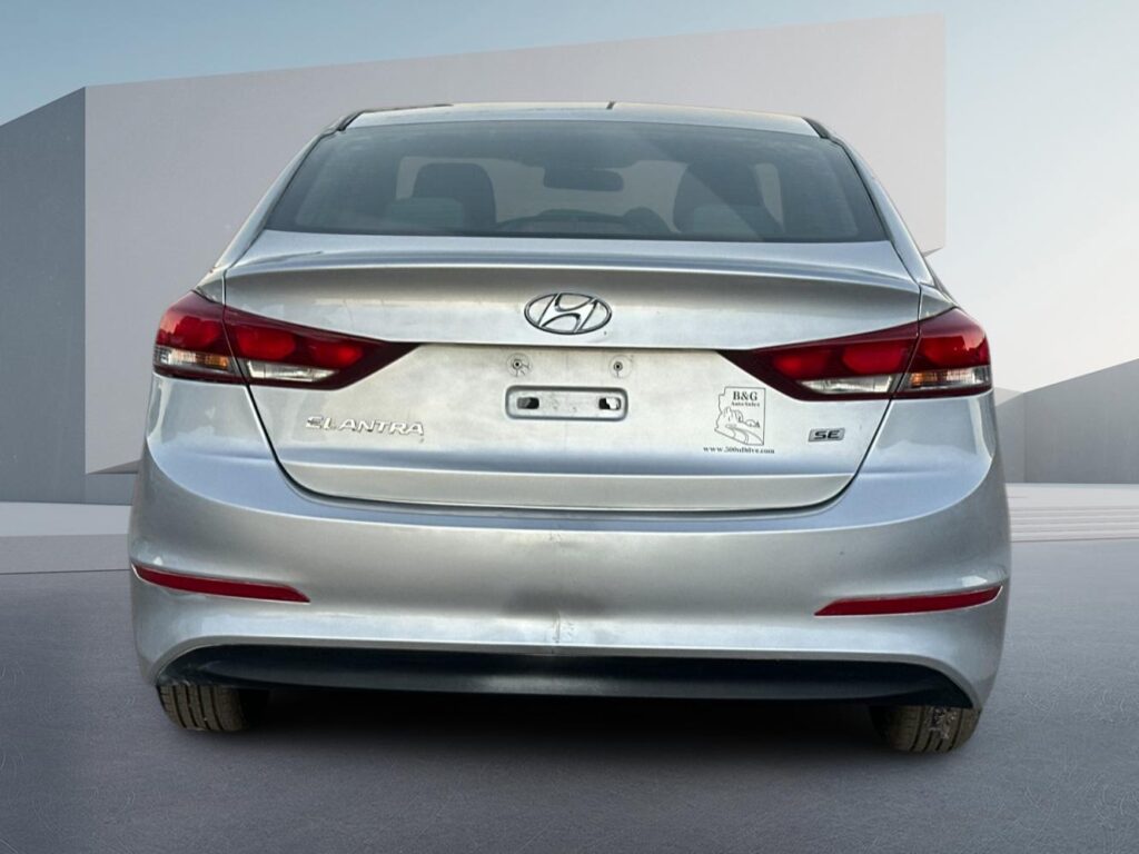 2018 Hyundai Elantra SE