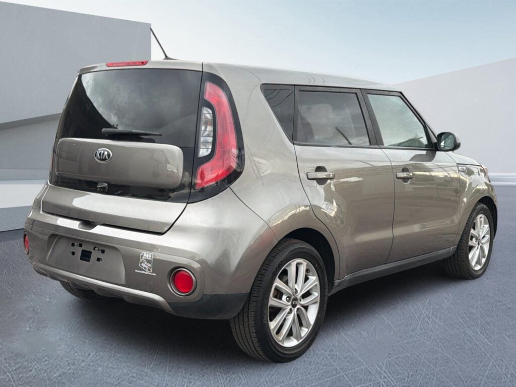 2019 Kia Soul +