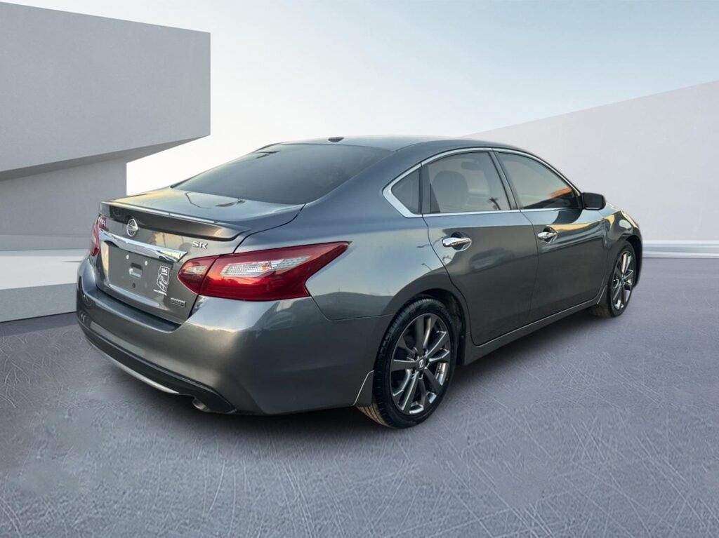 2018 Nissan Altima SR