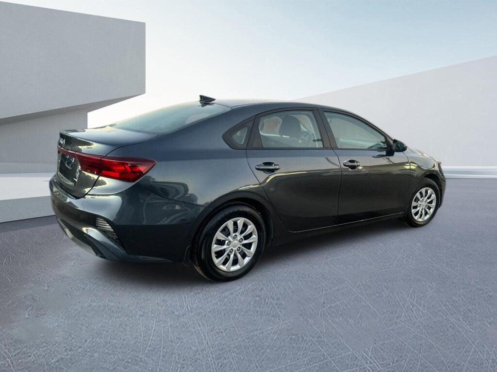 2023 Kia Forte LX