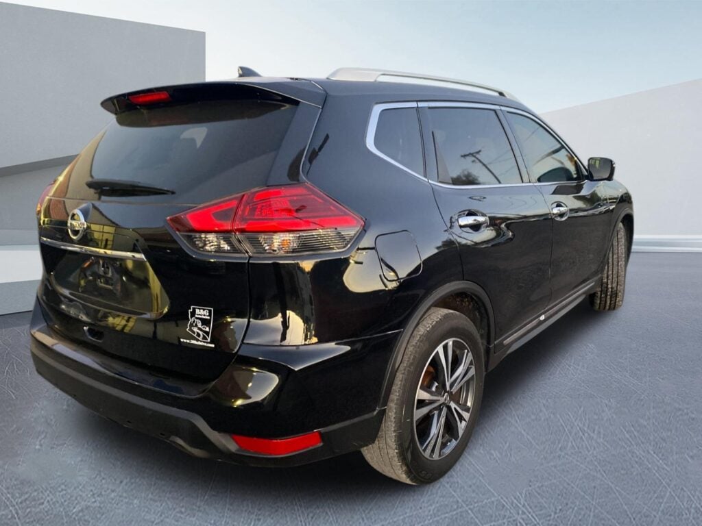 2017 Nissan Rogue SL