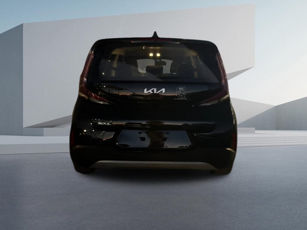 2023 Kia Soul LX