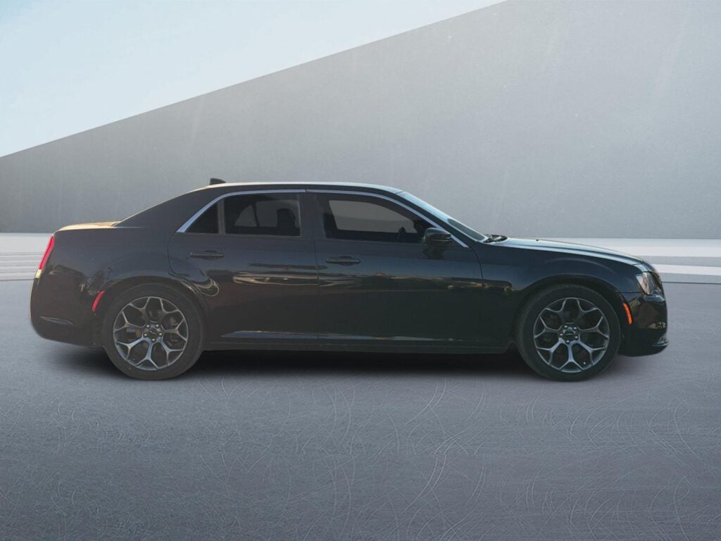2017 Chrysler 300 S
