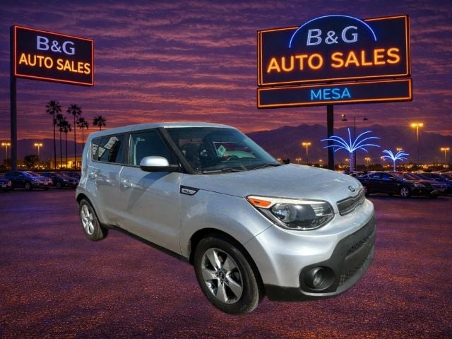 2017 Kia Soul 1.6L Base 6 A/T's photo