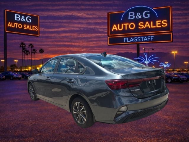 2024 Kia Forte LXS - Photo 7