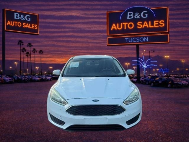 2016 Ford Focus Sedan SE's photo