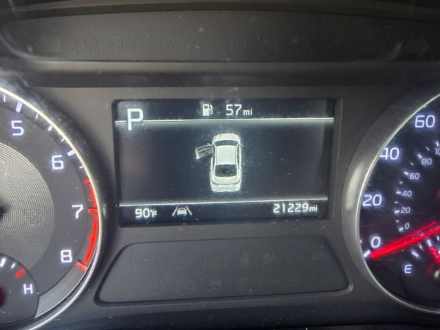 2024 Kia Forte LXS - Photo 12