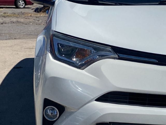 2018 Toyota RAV4 Limited - Photo 25
