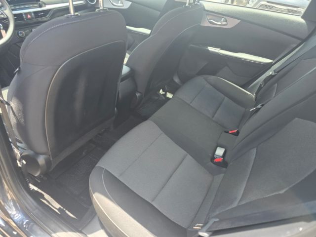 2024 Kia Forte LXS - Photo 10