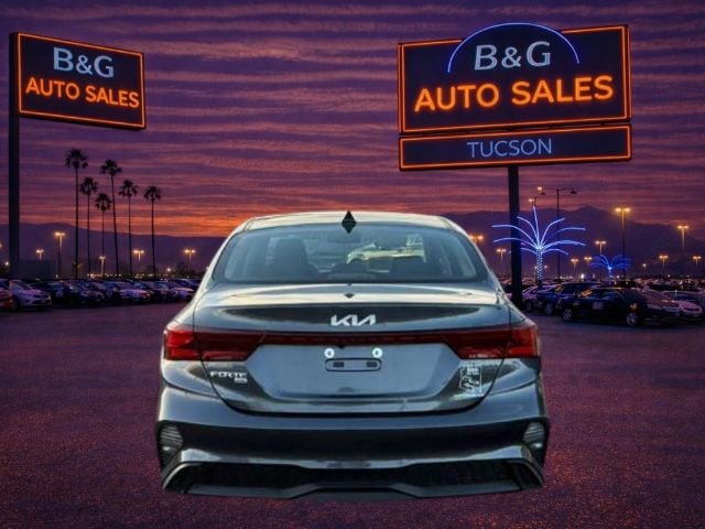2023 Kia Forte LX - Photo 5